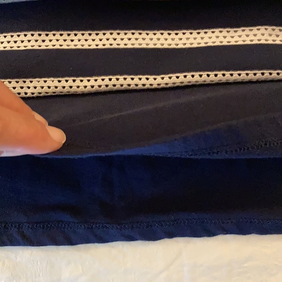 White Stag unique open weave stripe design top with layers XL - Picture 10 of 10